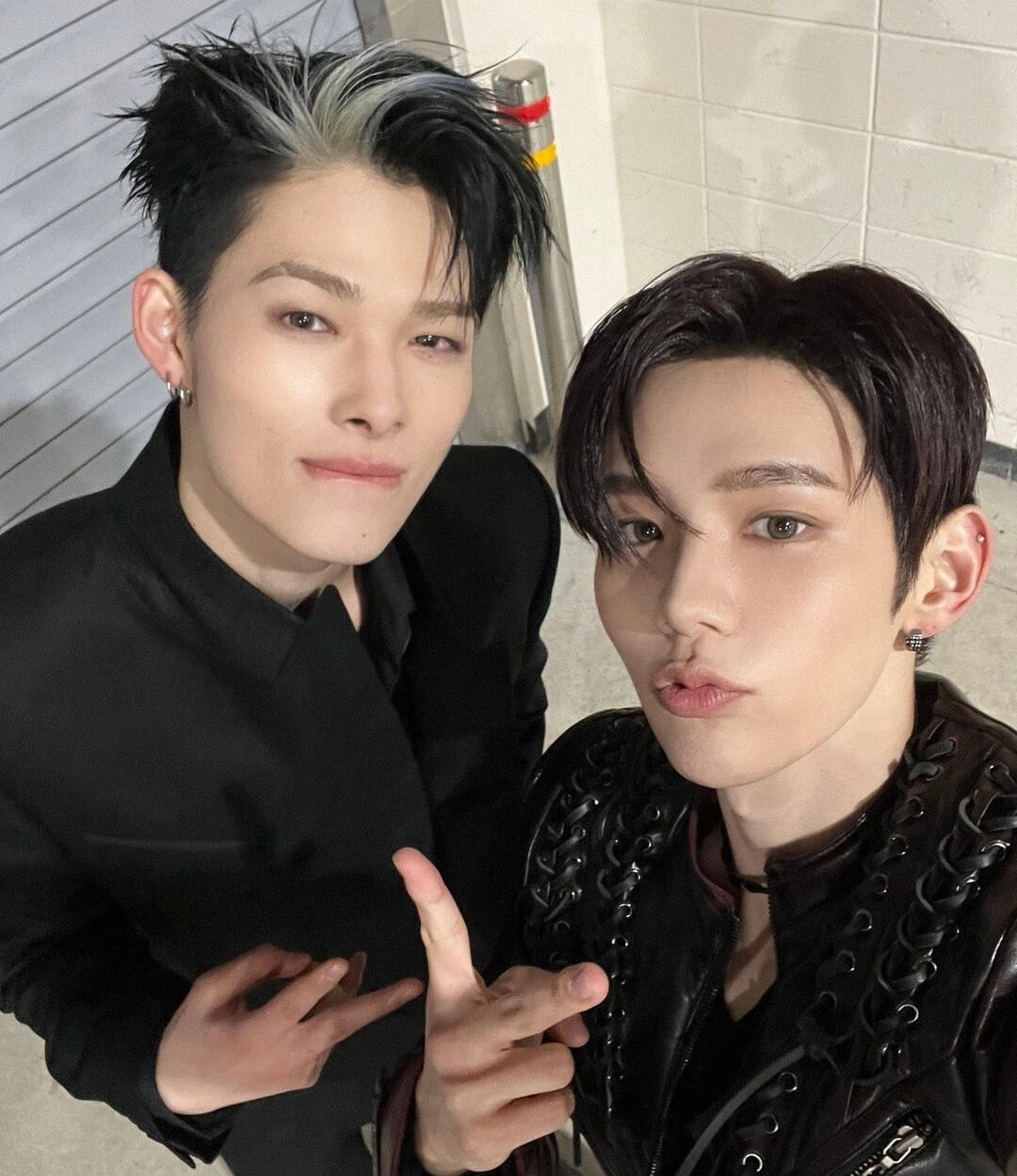 251227 RIIZE Weverse: Shotaro with Ni-ki