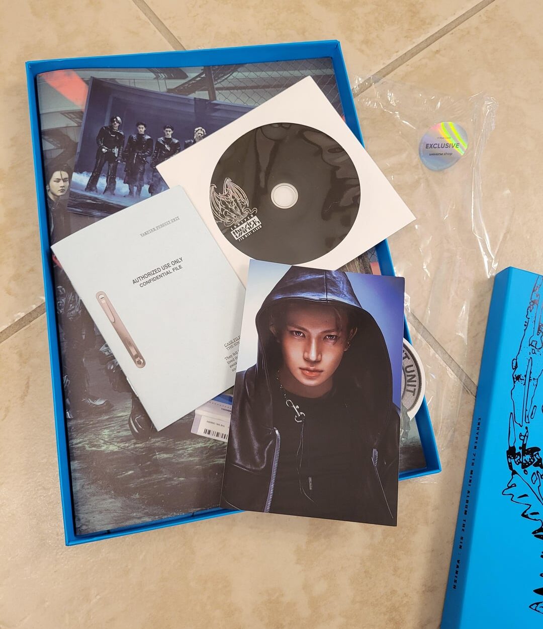 Just received my pre-ordered album today!!! It's so pretty! I love it!