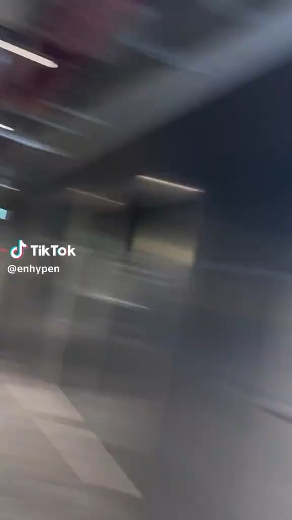 260123 TikTok: Sunoo @ Knife