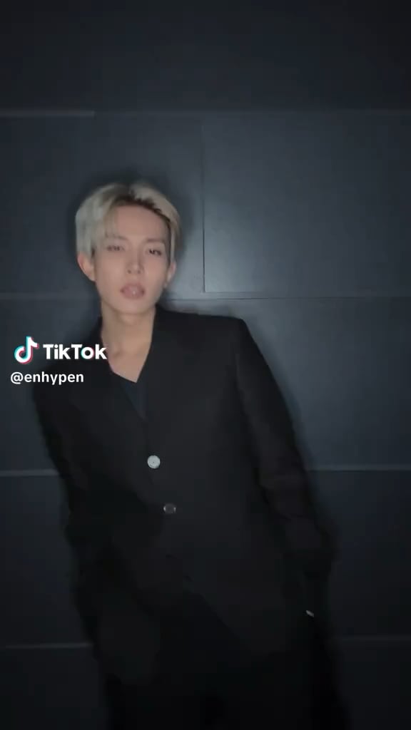 260130 Tiktok: Heeseung @ Knife (HEESEUNG Ver.)