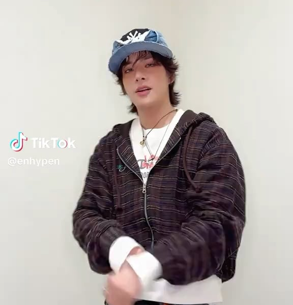 260124 Tiktok: Jake @ Big Girls Don’t Cry