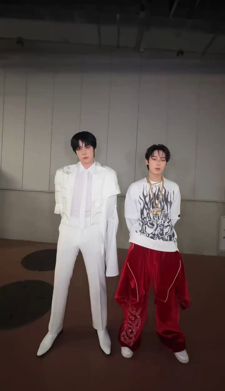 260119 TikTok: Sunoo & ATEEZ Yunho @ Knife
