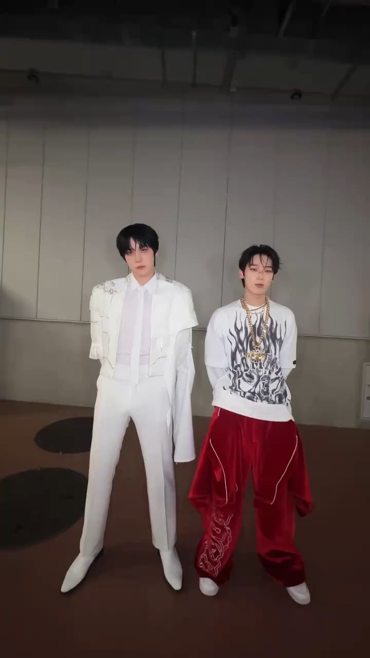 260119 TikTok: Sunoo & ATEEZ Yunho @ Knife