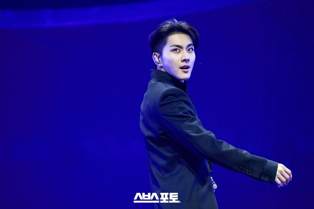 260107 SBS PHOTO Twitter Update With Jungwon - 2025 SBS Gayo Daejeon Winter: Golden Loop Unreleased Photos