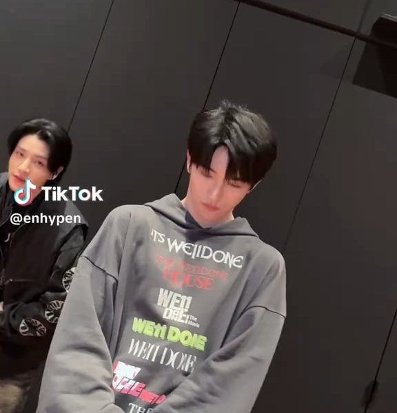 260131 Tiktok: Jake & Sunghoon with Lars Huang @ Knife