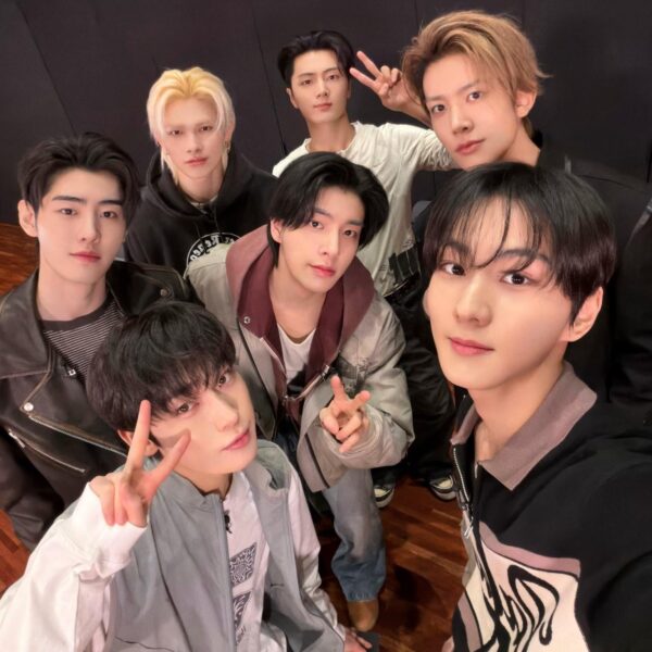 260117 Twitter/X: ENHYPEN OFFICIAL @ Idol Human Theatre