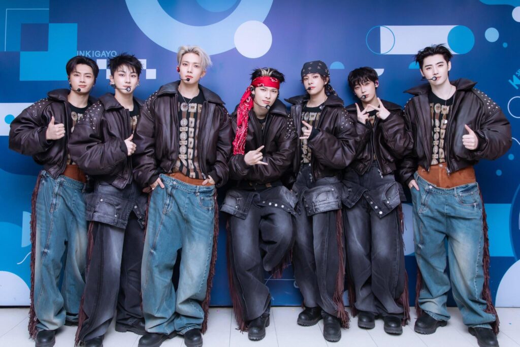 260125 kpop_sbs Twitter Update With ENHYPEN - Pre-Show Photo @ SBS Inkigayo