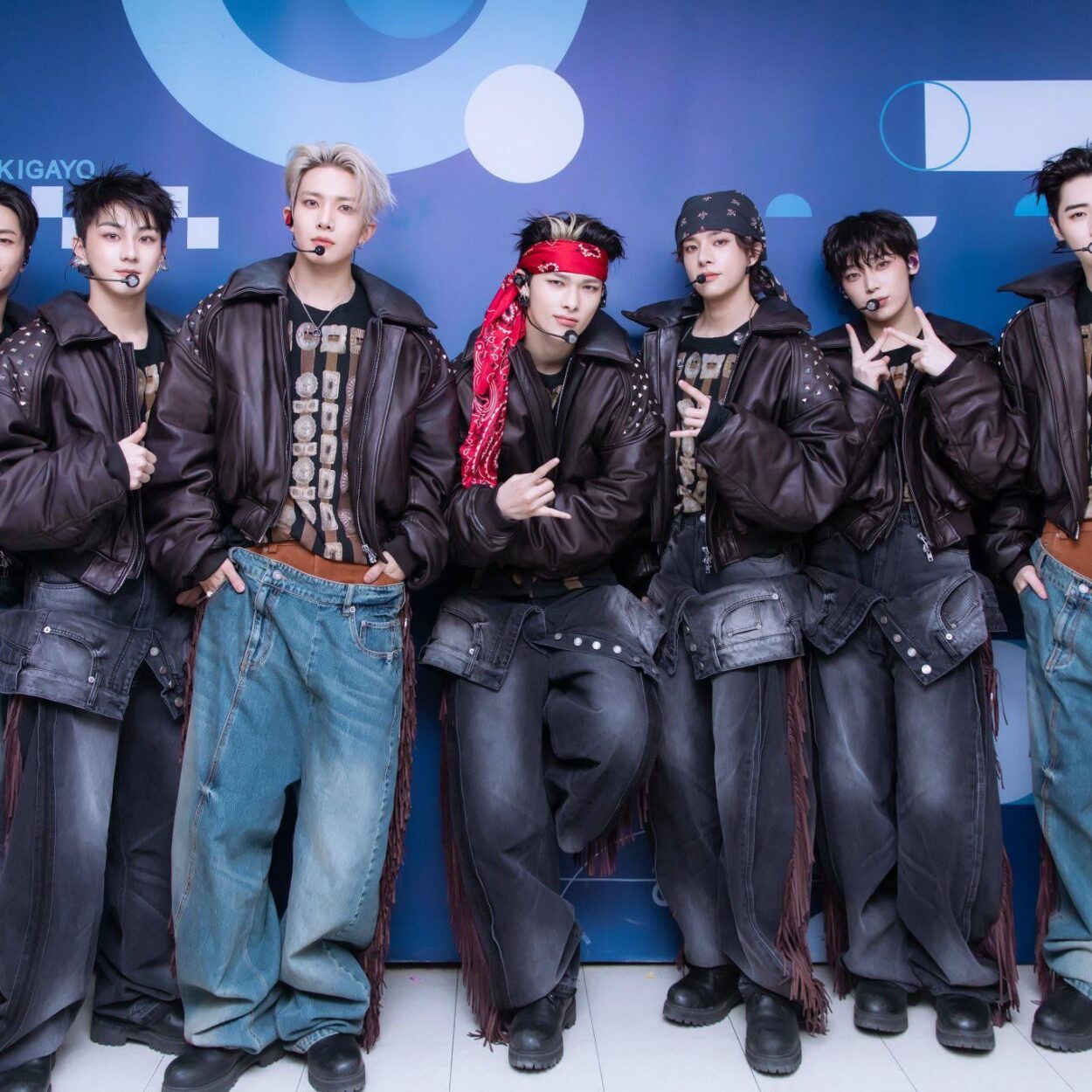 260125 kpop_sbs Twitter Update With ENHYPEN - Pre-Show Photo @ SBS Inkigayo