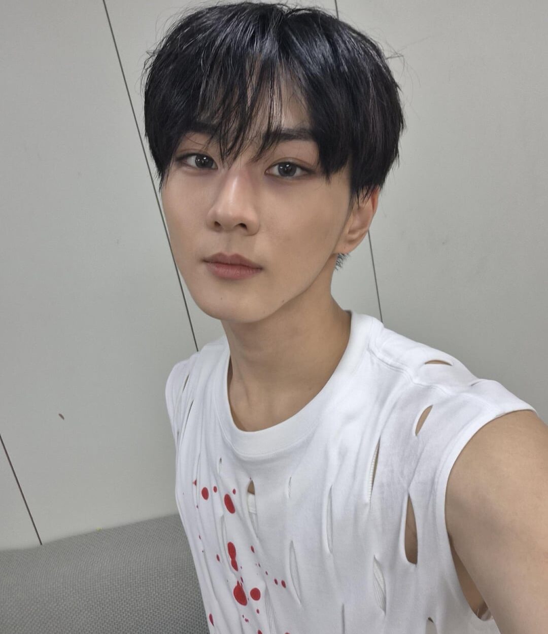 260130 Weverse: Jungwon (2)