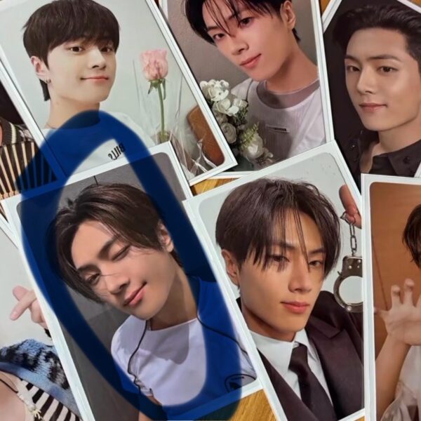 Which album is this circled Jay photocard from?