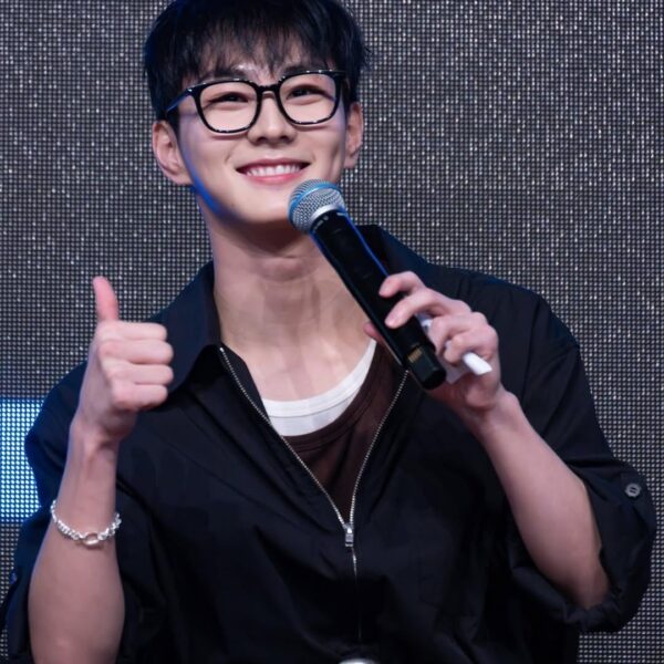 260203 joox_hk Instagram update with ENHYPEN @ VAMPIRE IS COMING in Hong Kong