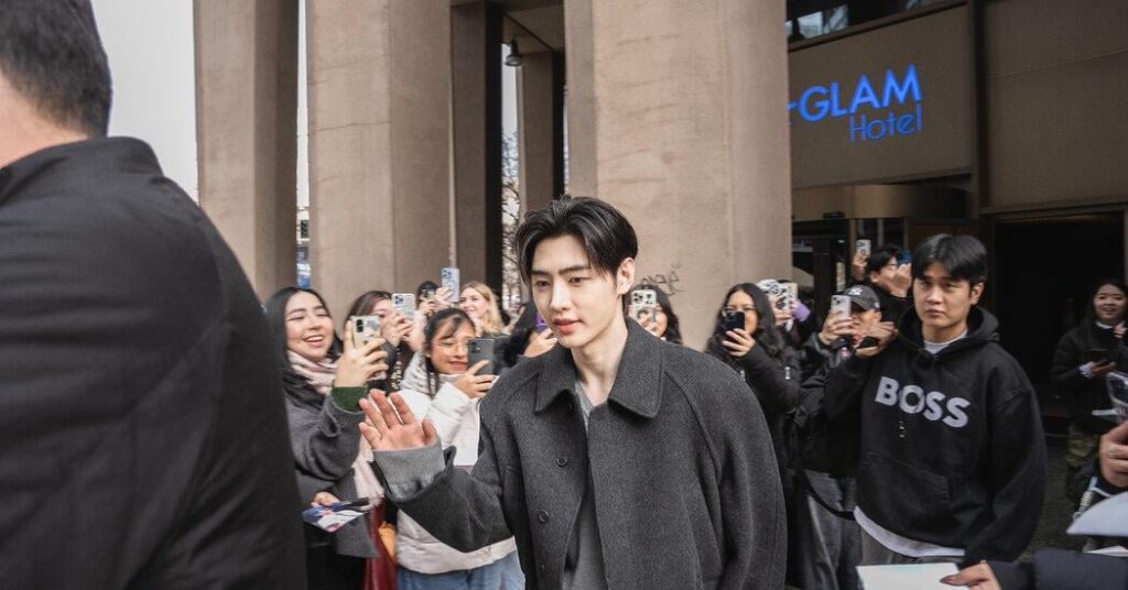 260210 New York Times: An Olympian Quest in Milan: Glimpsing a K-Pop Superstar