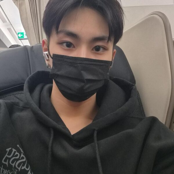 260213 Weverse: Jungwon
