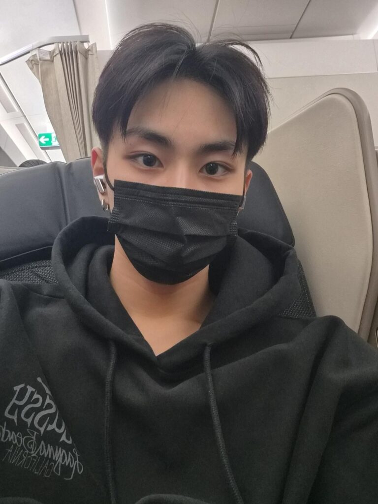 260213 Weverse: Jungwon