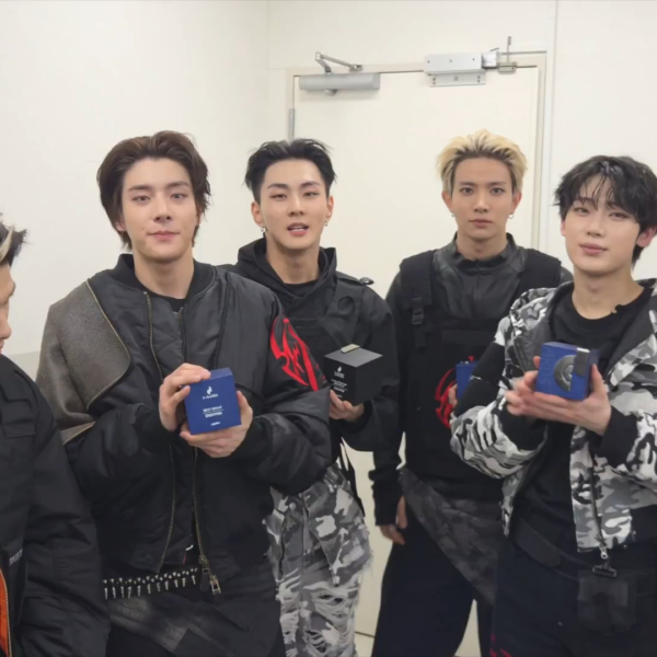 260211 Twitter/X: ENHYPEN (minus Sunghoon) @ 2026 D Awards