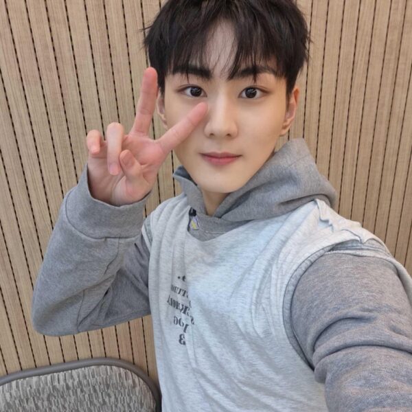 260202 Weverse: Jungwon