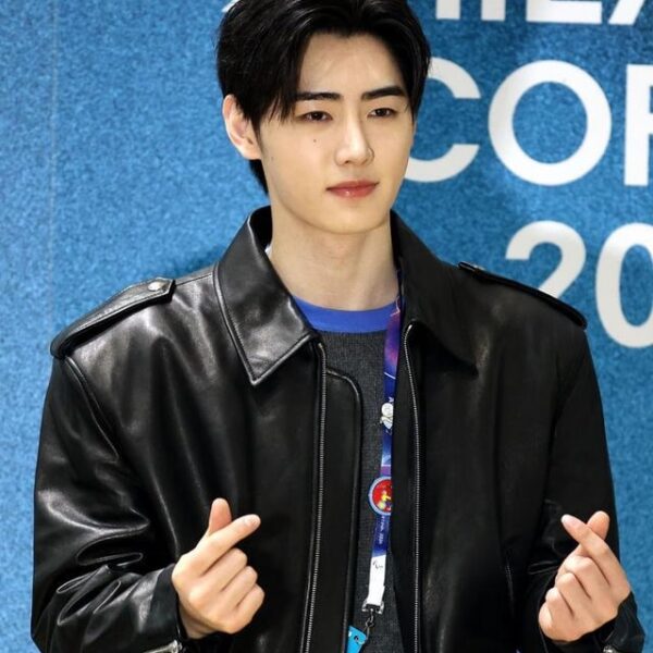 260209 Sunghoon @ Milano Cortina Winter Olympics 2026 Main Press Center [Media Photos] (2/2)