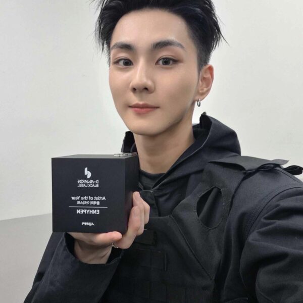 260211 Weverse: Jungwon