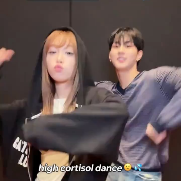 260328 Tiktok: Jungwon with Yena