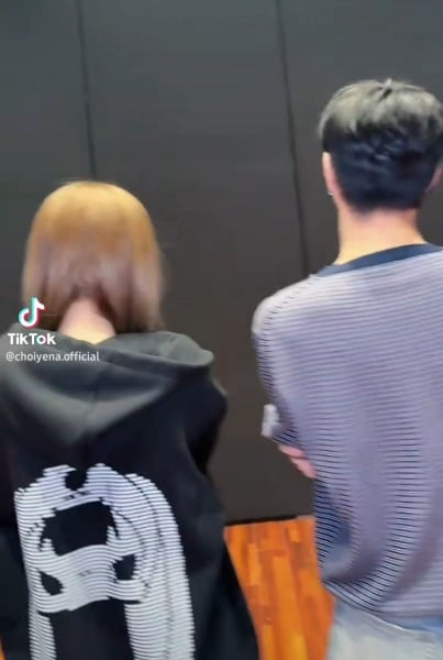 260326 Yena Tiktok with Jungwon @ Catch Catch