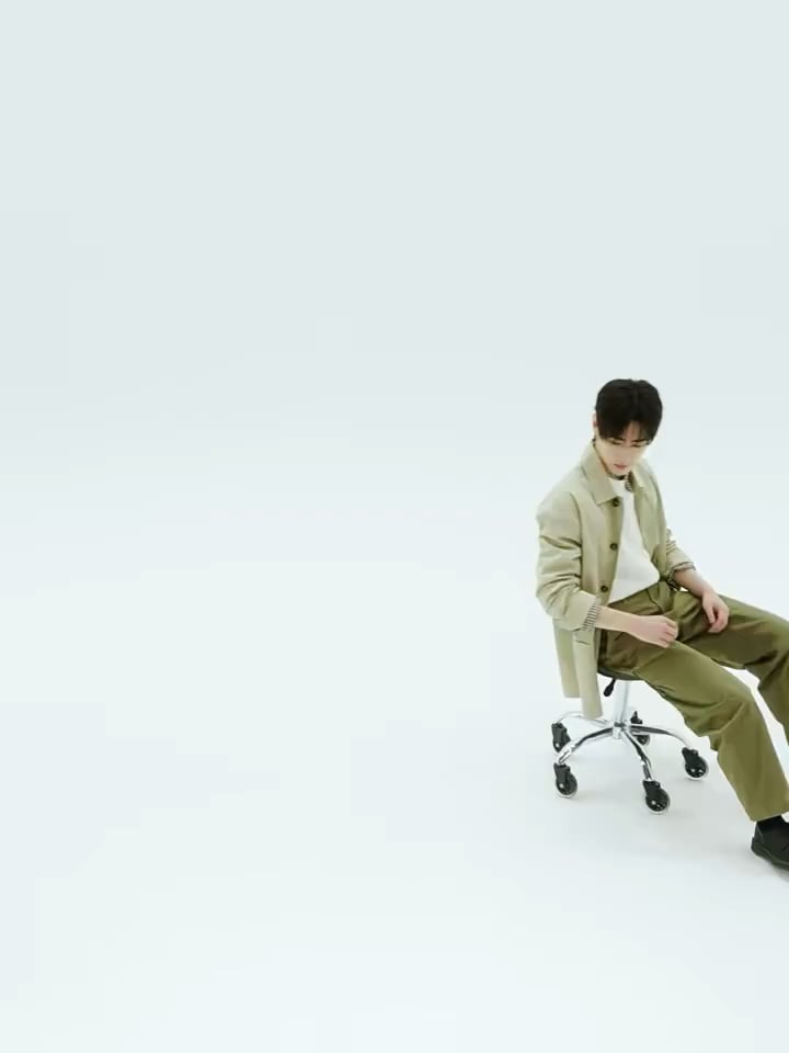 260320 Sunghoon for PETERSON LAB new formula, anti-wrinkle lip balm in magnolia scent campaign (2)