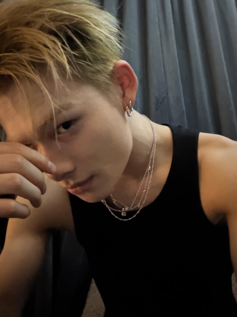 260319 Weverse: Ni-ki