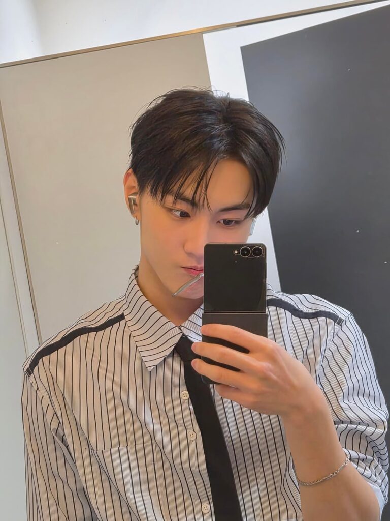 260328 Weverse: Jungwon