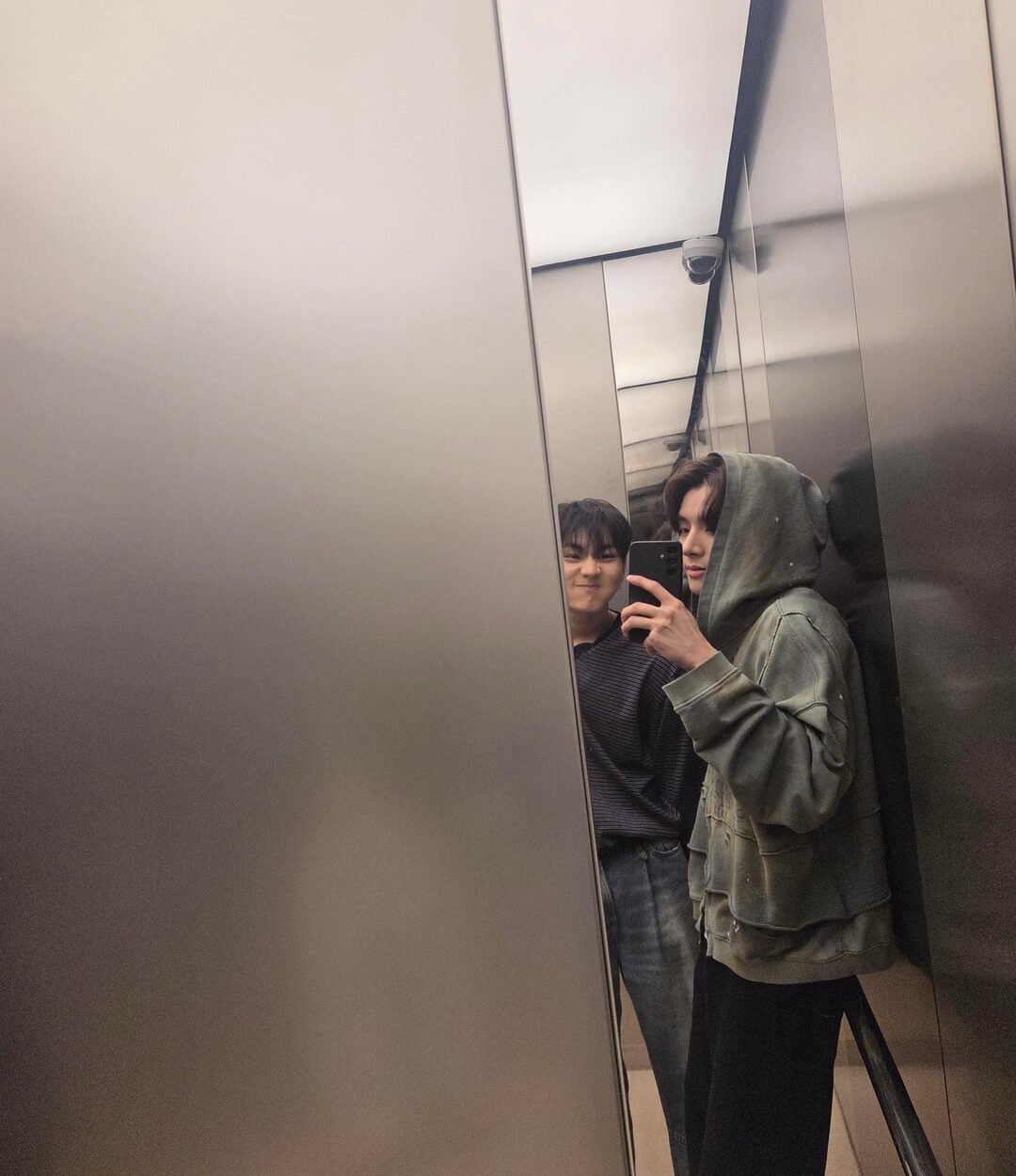 260326 Weverse: Jake with Jungwon