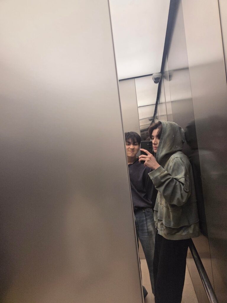 260326 Weverse: Jake with Jungwon