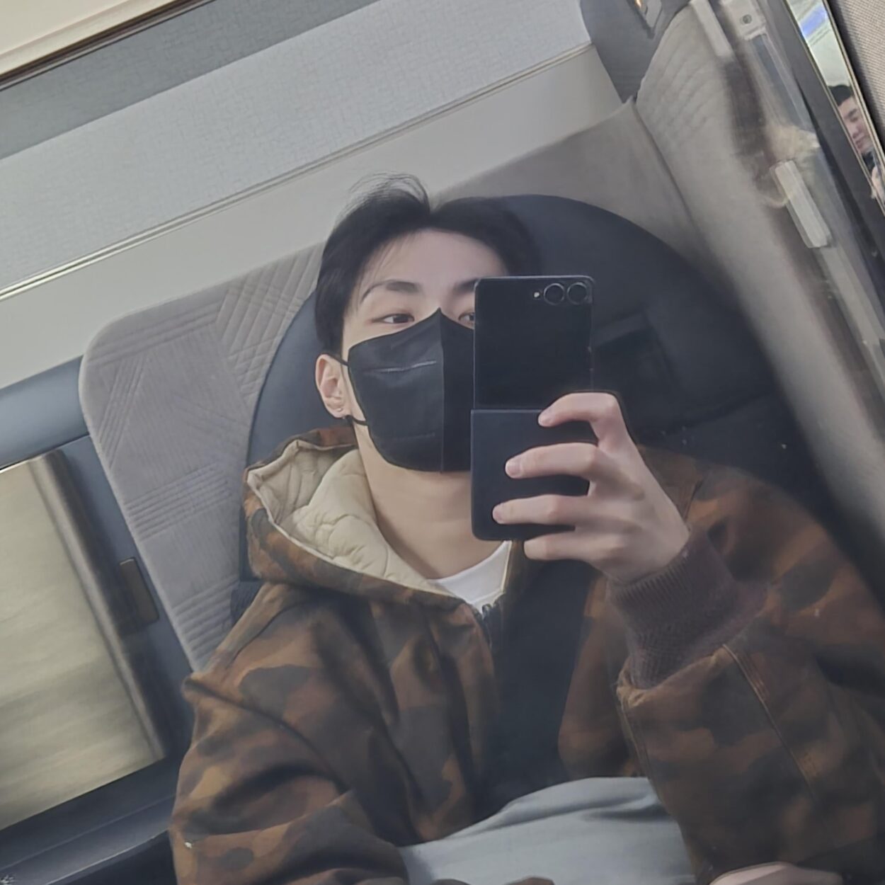 260319 Weverse: Jungwon