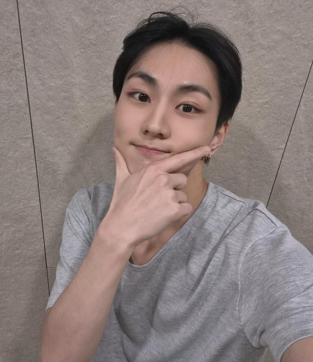 260401 Weverse: Jungwon