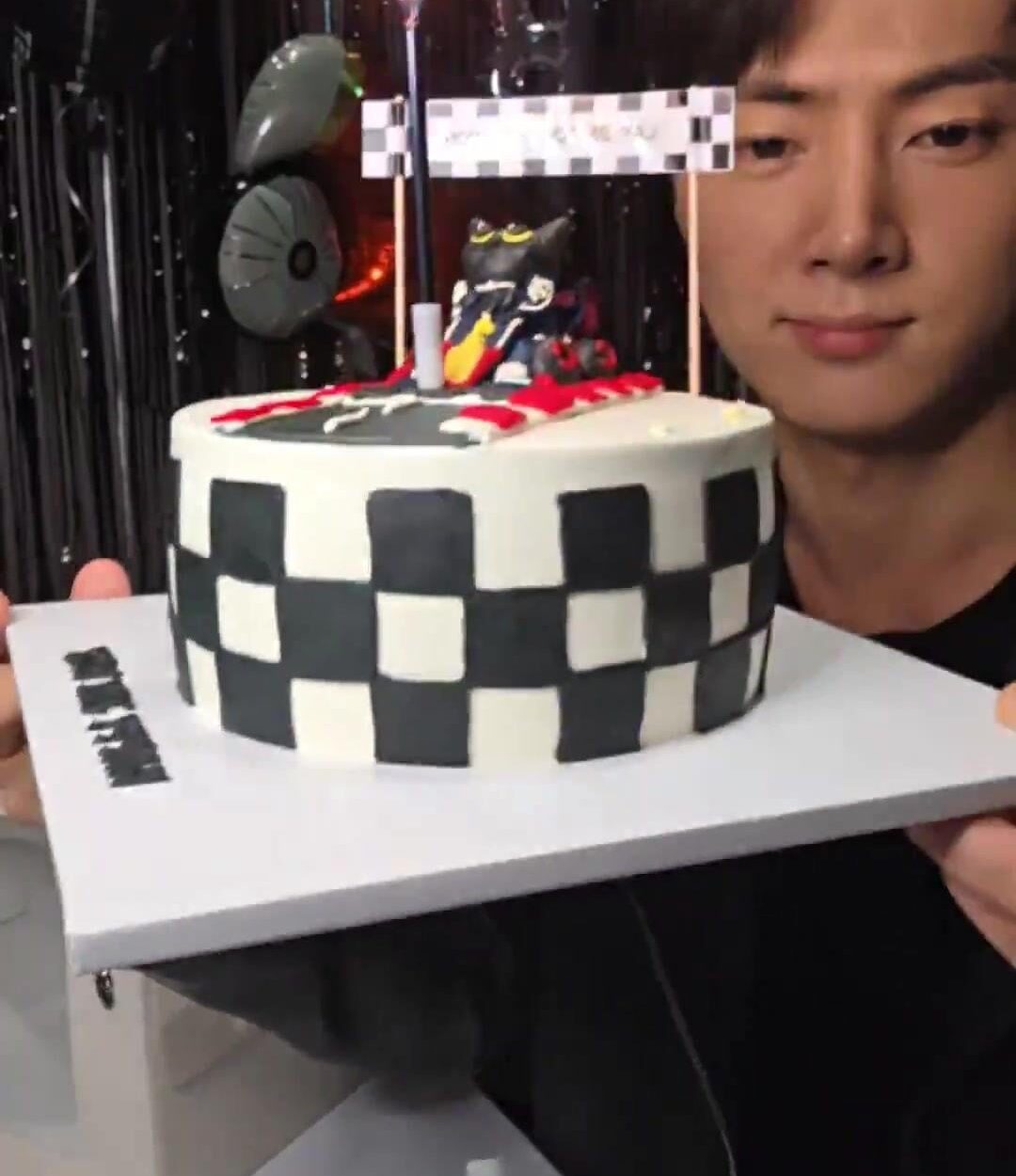 260420 [Weverse Live: Jay] Jjongtan-il (JjongBirthday)