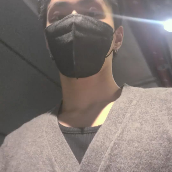 260412 Weverse: Jungwon (2)