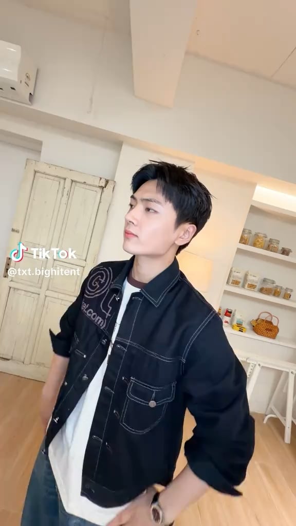 260417 TXT Tiktok update with Jay @ Stick With You Challenge