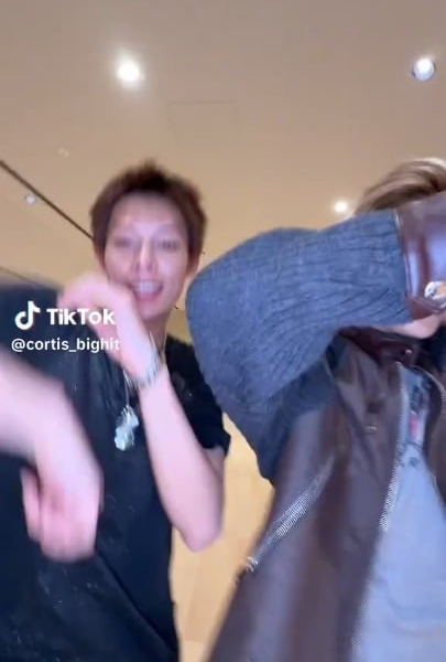 260426 Cortis Tiktok: James with Ni-ki @ REDRED