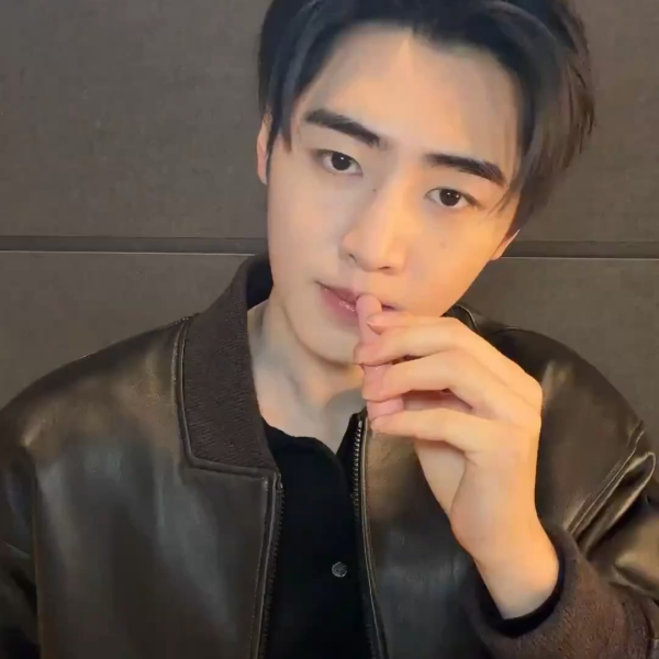 260403 PETERSON’S LAB Weibo Update with Sunghoon