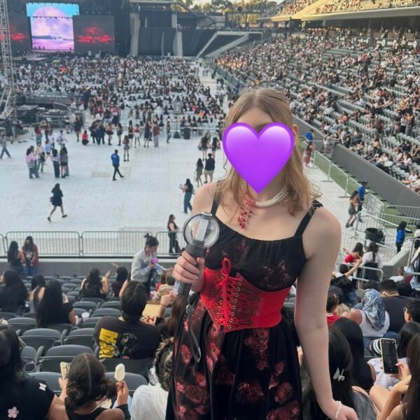 I need ENGENE’s opinions on Blood Saga Outfit