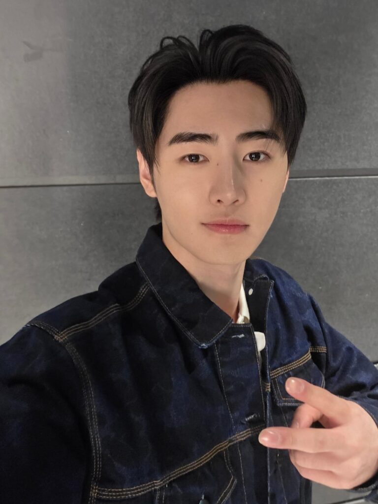 260405 Weverse: Sunghoon