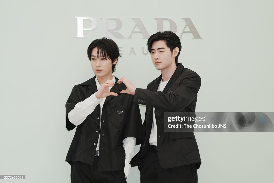 260429 Getty Images | Sunghoon and Sunoo at Prada Beauty’s “Prada Touch Blush” Launching Event in Seoul