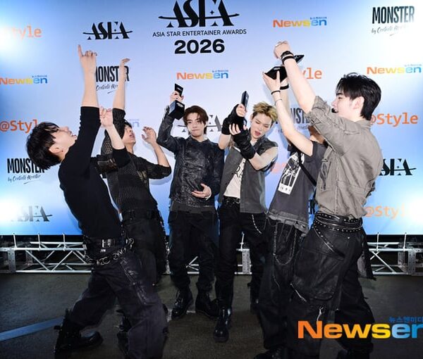 260516 ENHYPEN @ ASEA 2026 post show Media Photos
