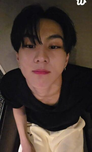 260516 [Weverse Live: Jungwon] 🫠