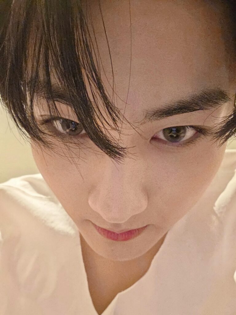 260501 Weverse: Jungwon (3)